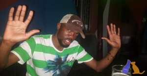 Phiks 38 years old I am from Matola/Maputo, Seeking Dating Friendship with Woman