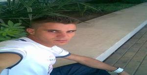 Simao_bra 31 years old I am from Ourem/Santarem, Seeking Dating with Woman