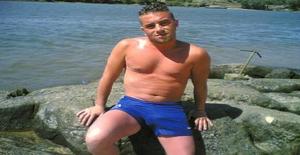 Jonnybravoo 42 years old I am from Porto/Porto, Seeking Dating Friendship with Woman