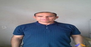 valdez silva 51 years old I am from Mountain View/Connecticut, Seeking Dating Friendship with Woman